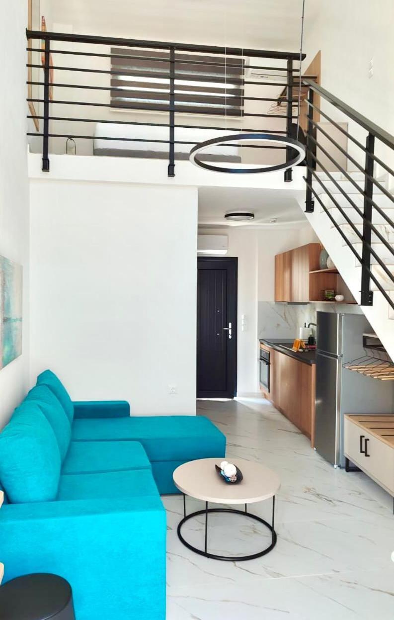 Four Shades Luxury Suites Sarti Dış mekan fotoğraf
