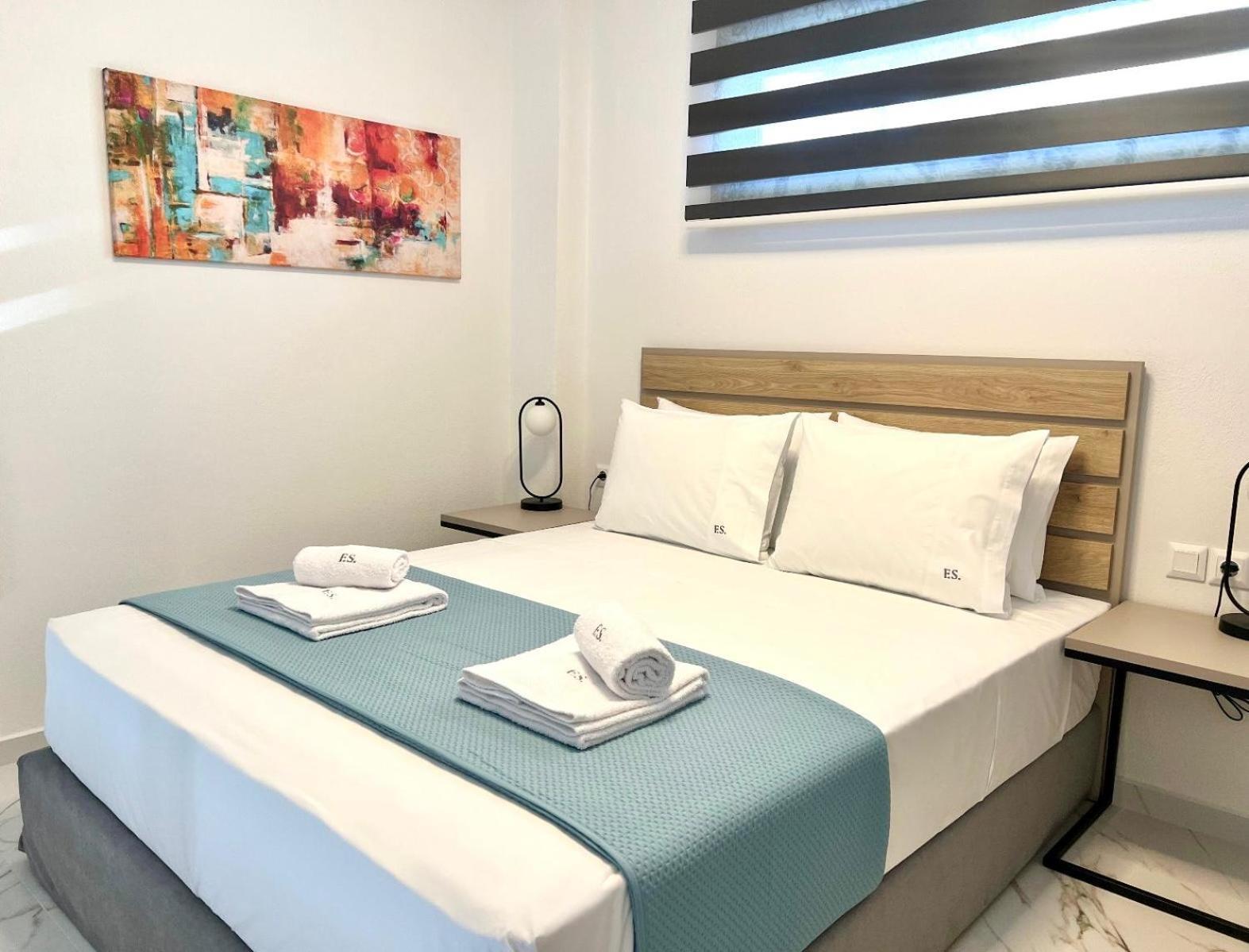 Four Shades Luxury Suites Sarti Dış mekan fotoğraf