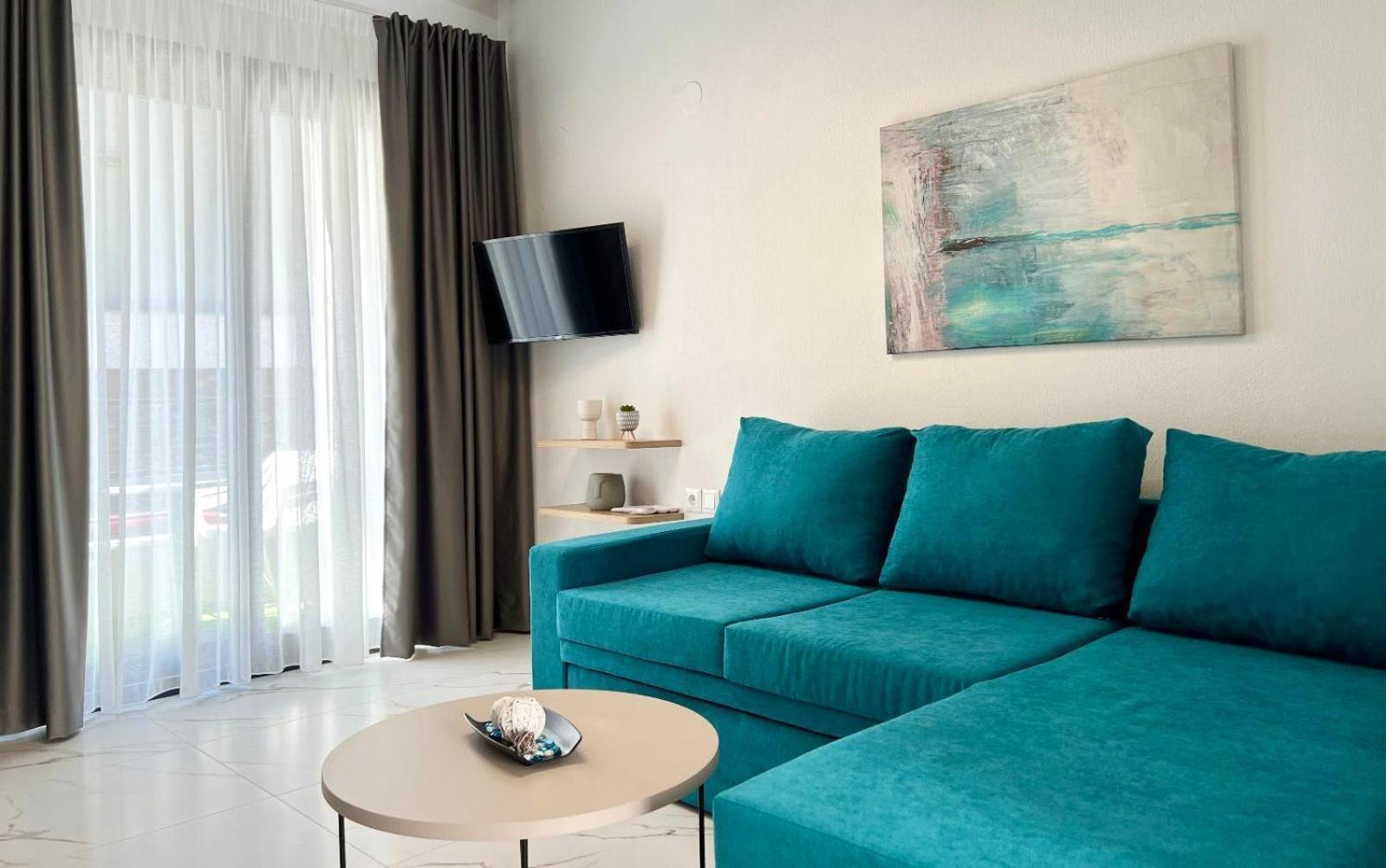 Four Shades Luxury Suites Sarti Dış mekan fotoğraf
