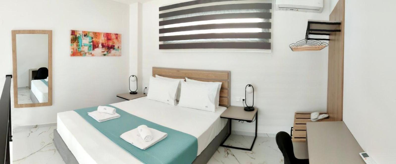Four Shades Luxury Suites Sarti Dış mekan fotoğraf