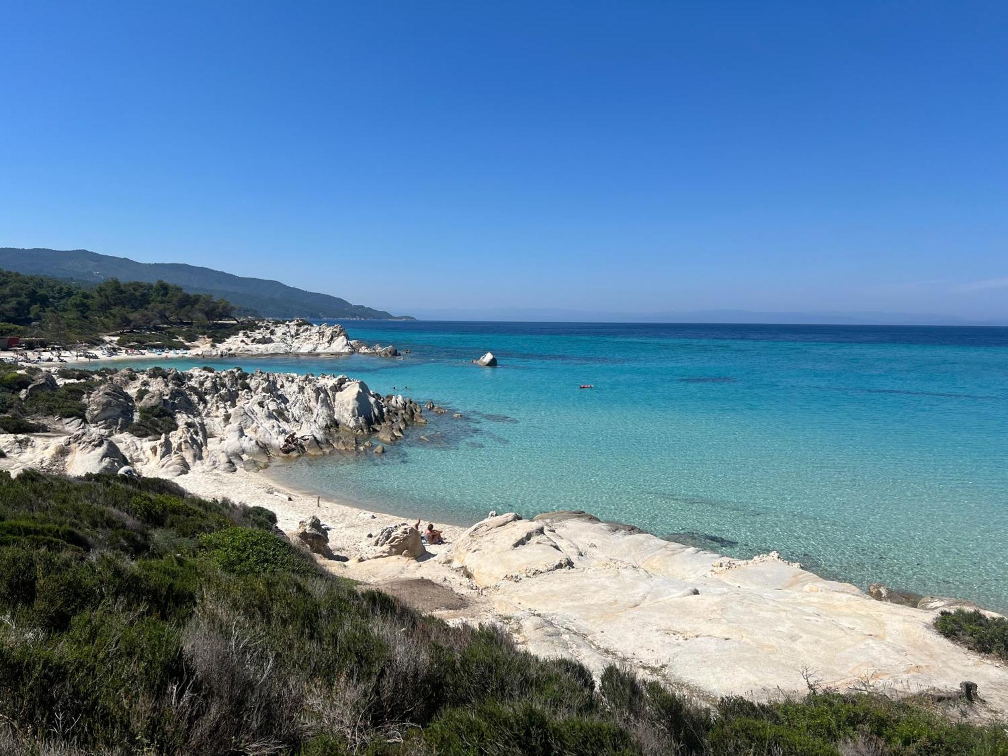 Four Shades Luxury Suites Sarti Dış mekan fotoğraf