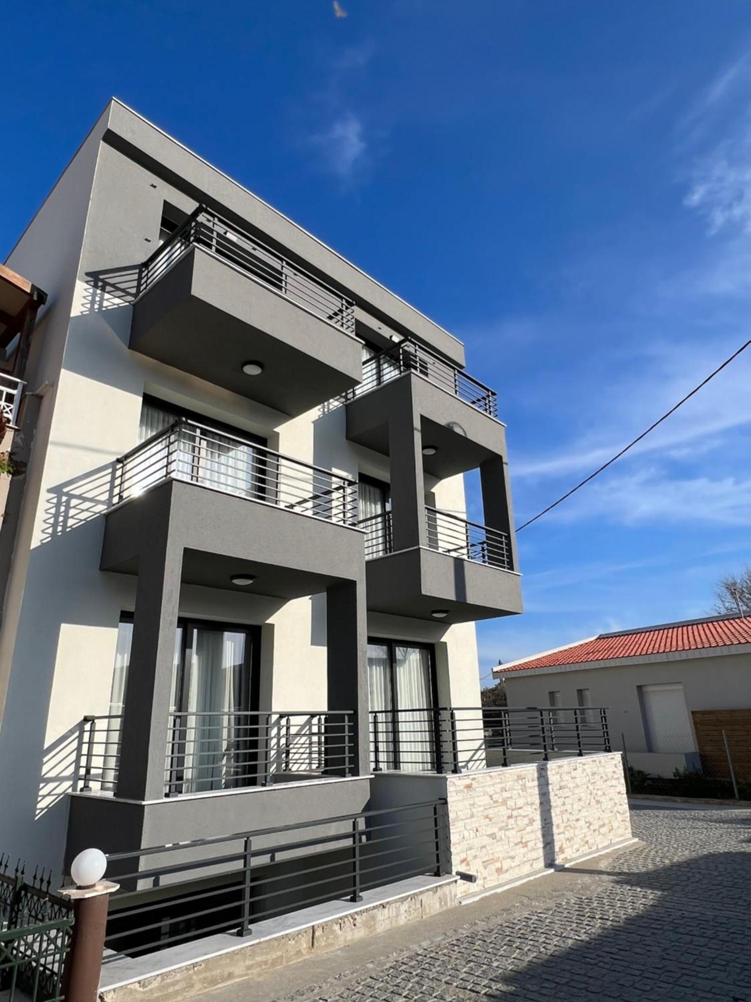 Four Shades Luxury Suites Sarti Dış mekan fotoğraf